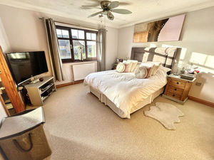 Bedroom- click for photo gallery